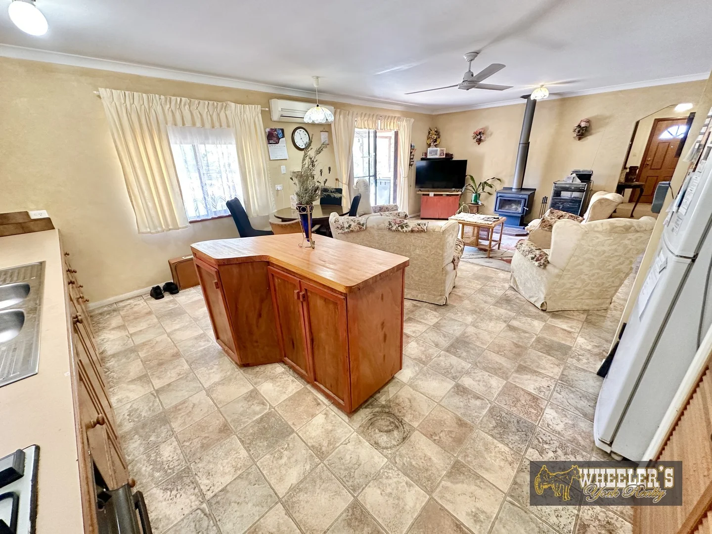 Additional image 10 of 27 Eleventh Road, York WA 6302