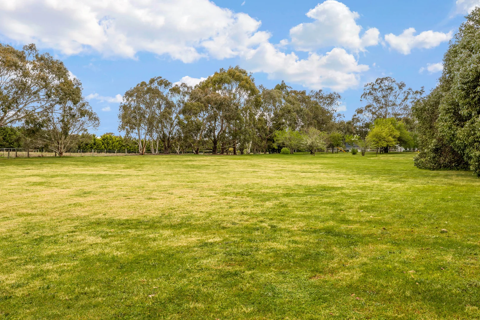 Additional image 27 of 107 Russells Road, Woodend VIC 3442