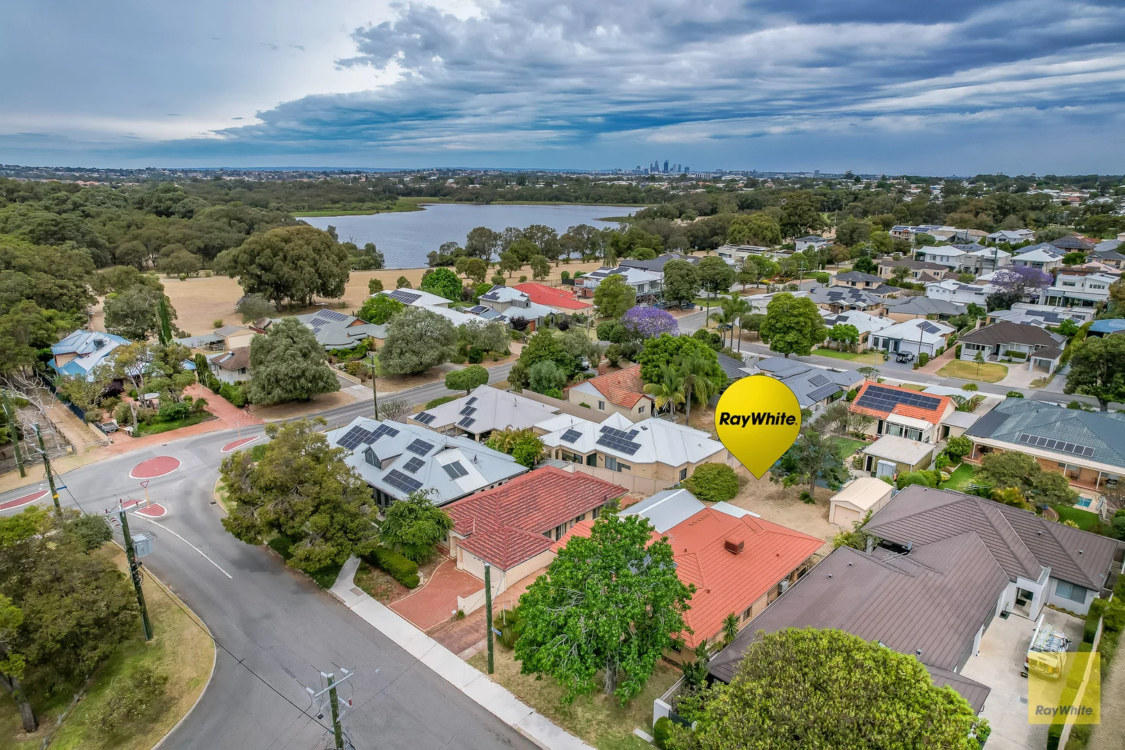 Additional image 11 of 33A Charles Street, Karrinyup WA 6018