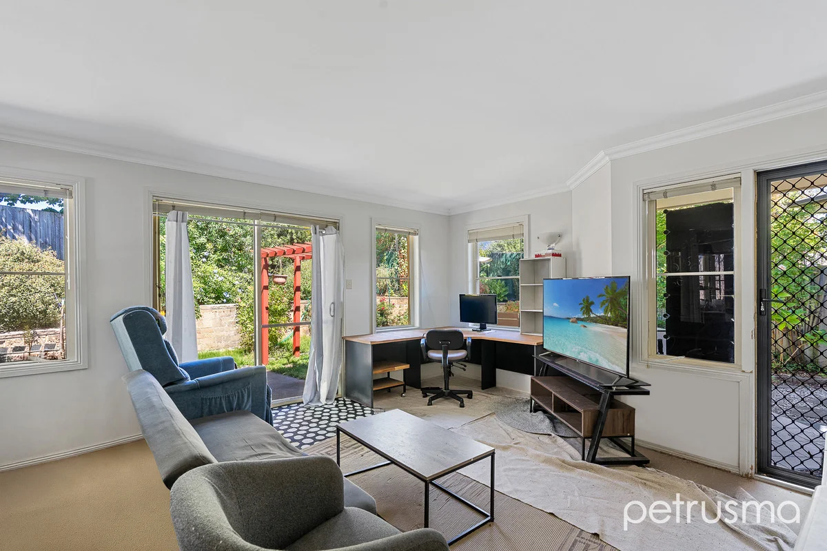 Additional image 6 of 2/47a Cross Street, New Town TAS 7008