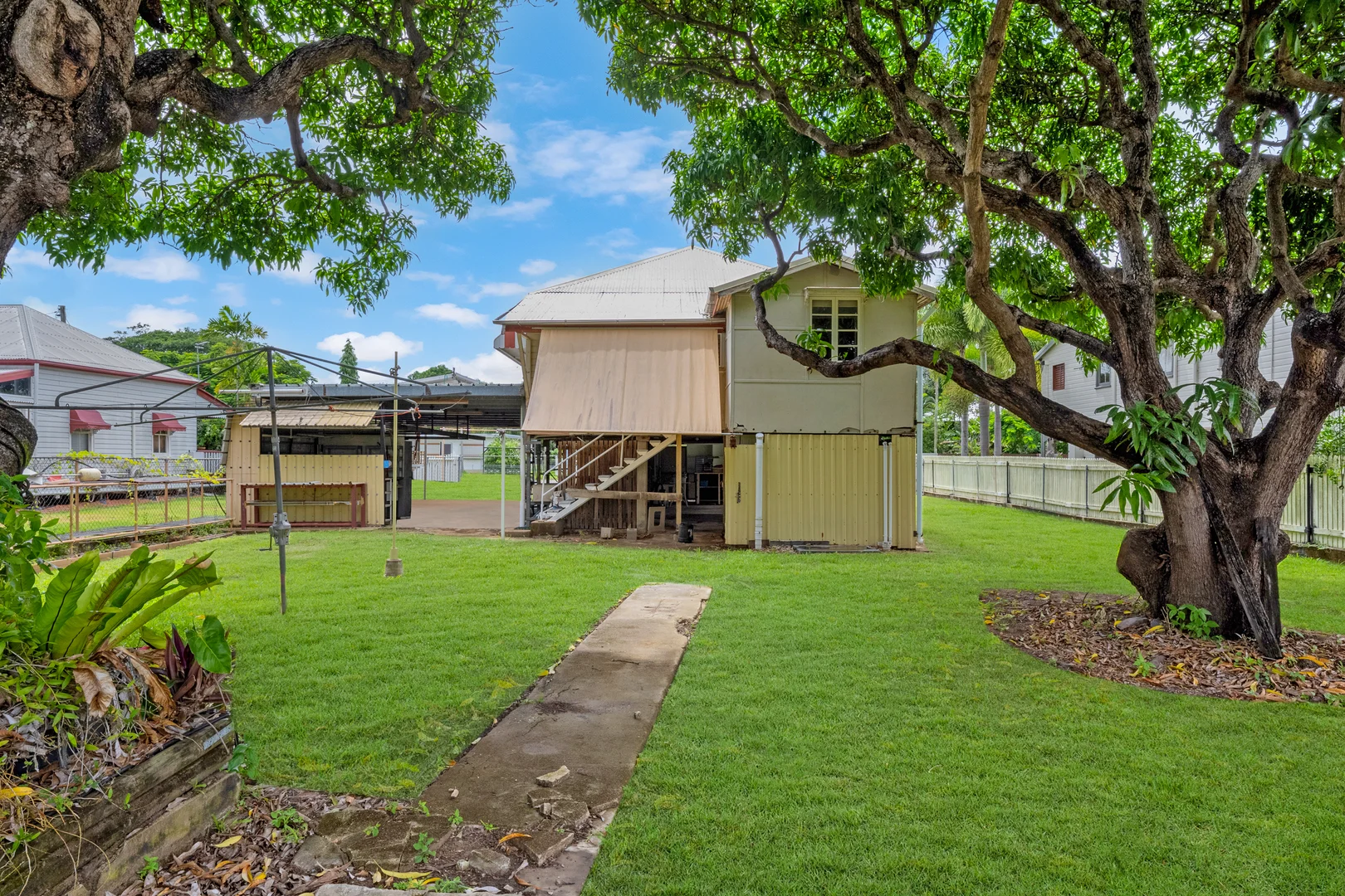 Additional image 11 of 5 Fourth Avenue, South Townsville QLD 4810