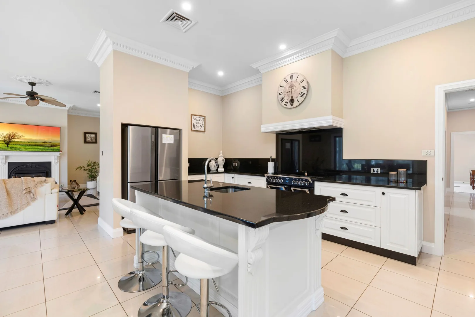 Additional image 8 of 347 River Road, Wagga Wagga NSW 2650