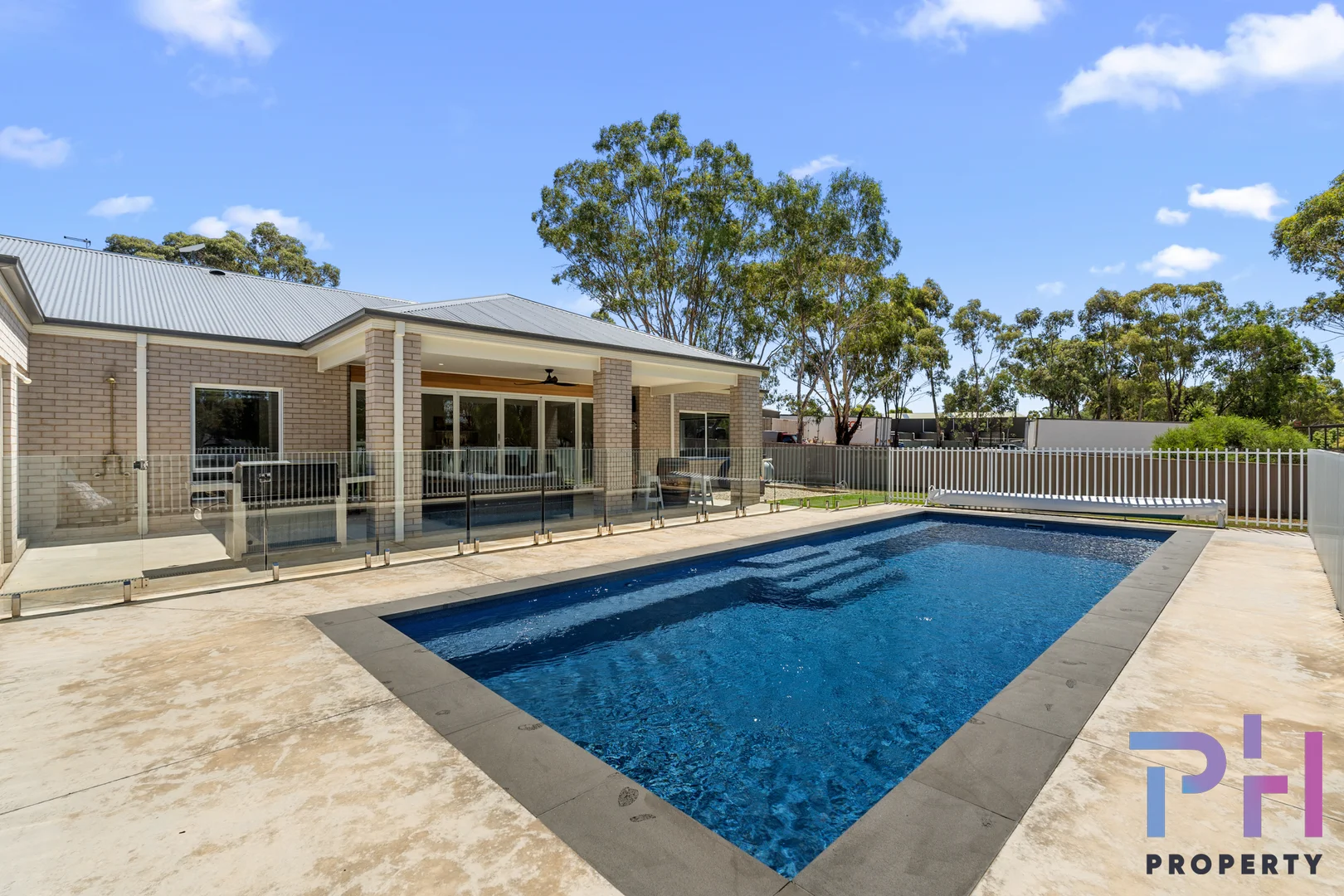 Additional image 19 of 420 Olympic Parade, Maiden Gully VIC 3551