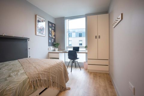 Glossop Road, Cardiff, Cardiff CF24, Room to rent