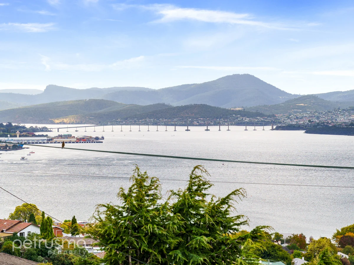 Additional image 23 of 302 Churchill Avenue, Sandy Bay TAS 7005