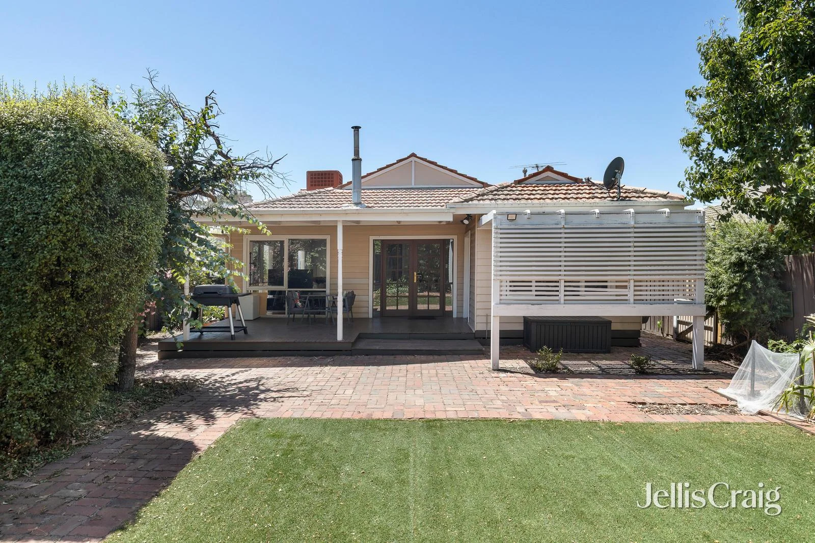 221 Douglas Parade, Newport VIC 3015
