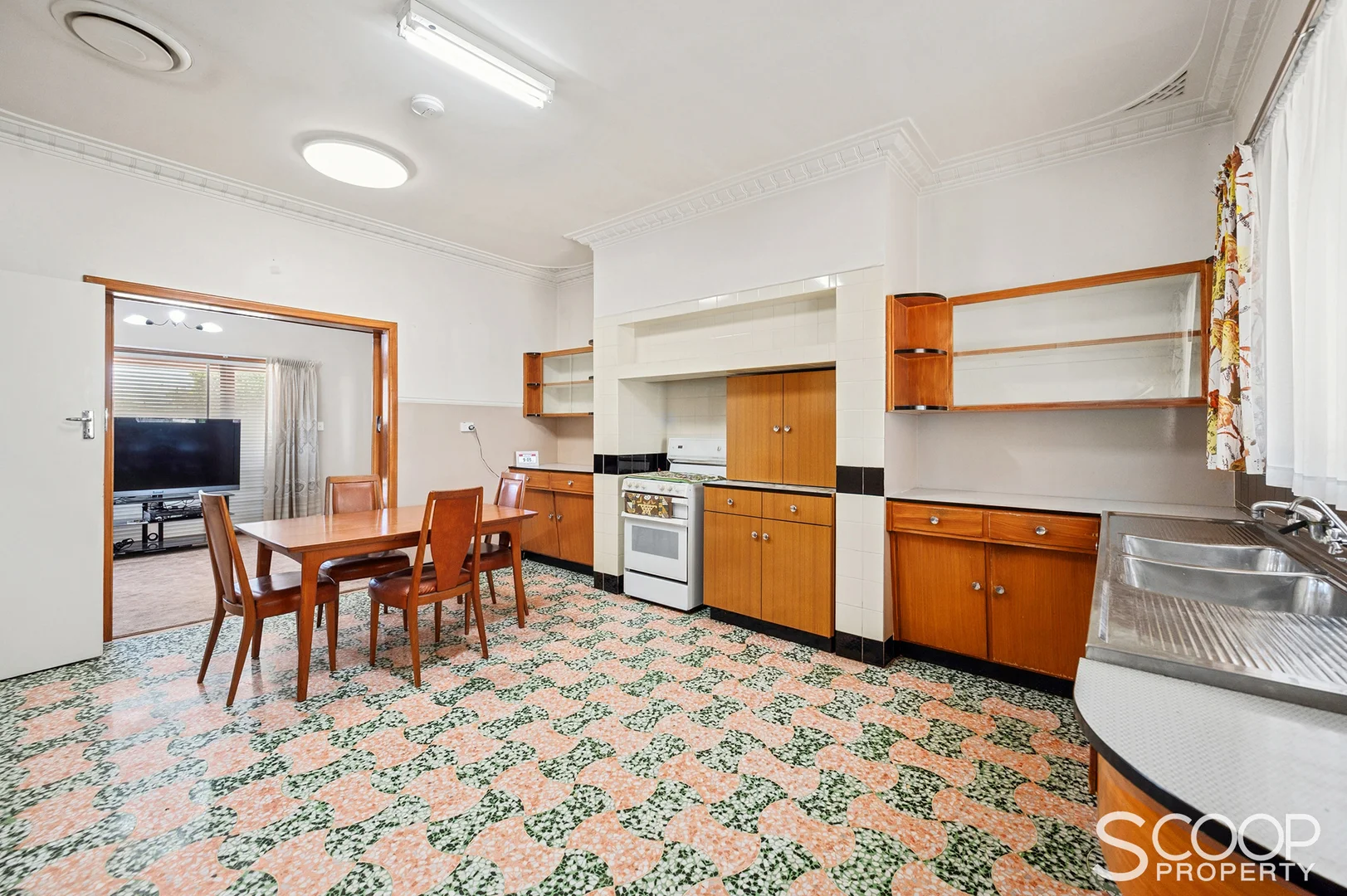 Additional image 11 of 254 South Street, White Gum Valley WA 6162