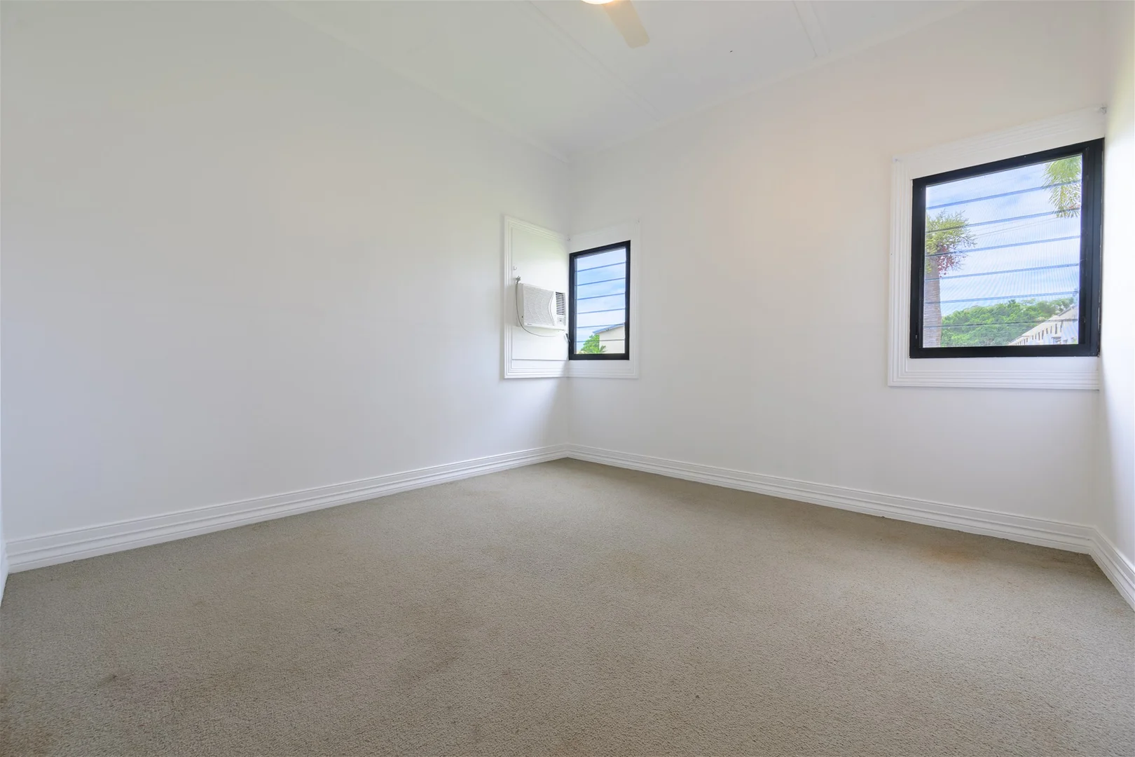 Additional image 5 of 16 Roberts Street, South Gladstone QLD 4680