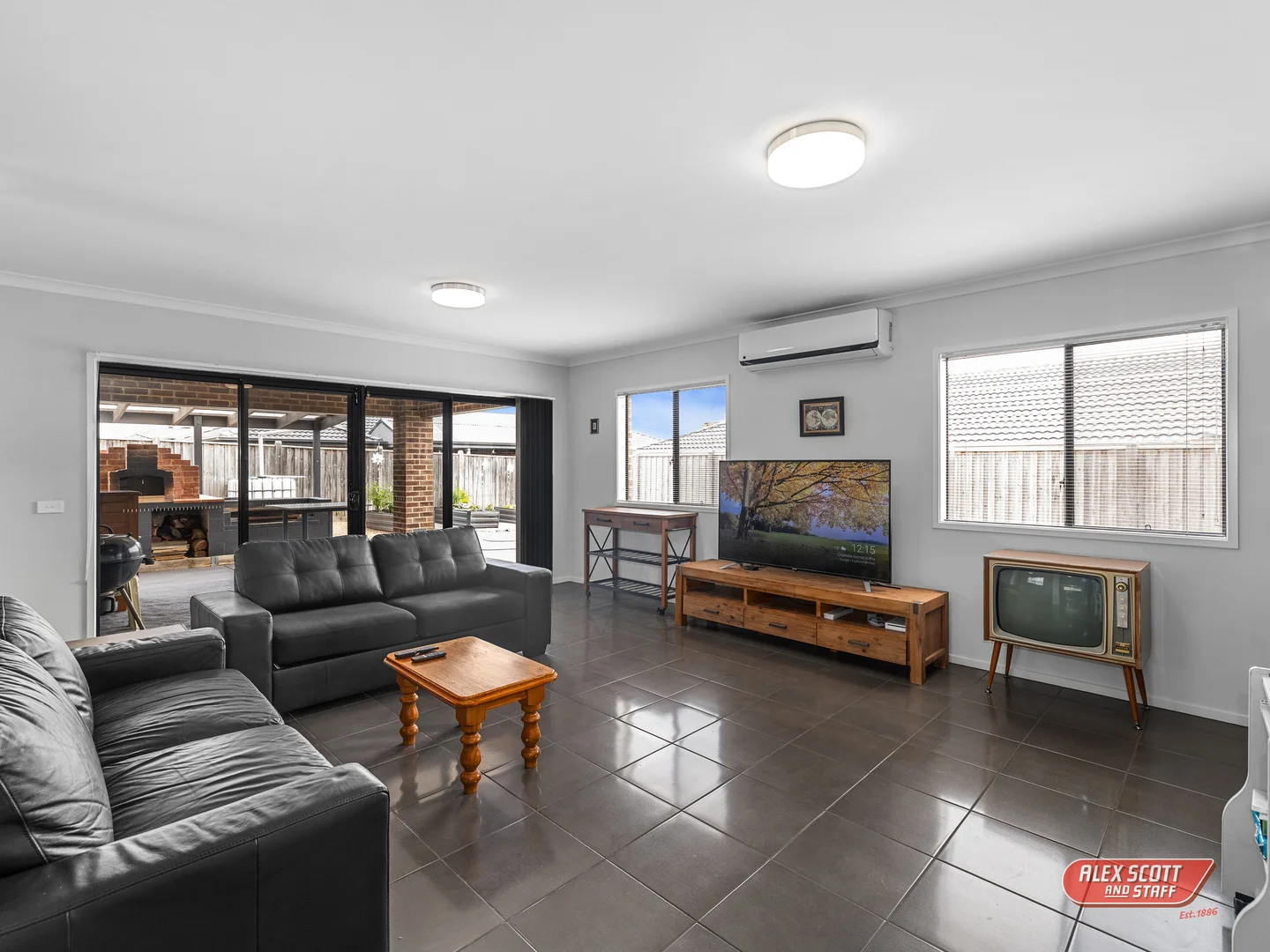Additional image 2 of 35 Grampian Boulevard, Cowes VIC 3922