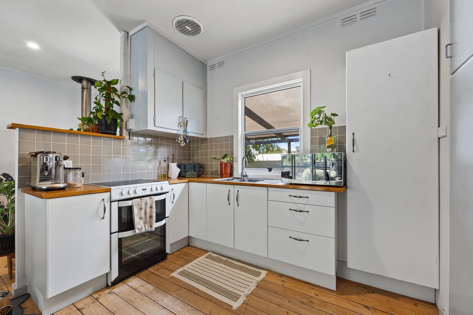 Additional image 4 of 16 Shepperd Avenue, Coffin Bay SA 5607