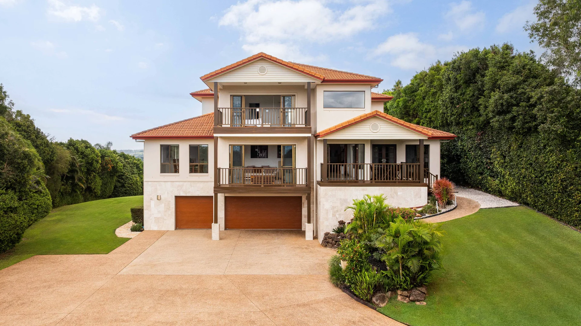 Additional image 3 of 6 Westminster Boulevard, Elanora QLD 4221