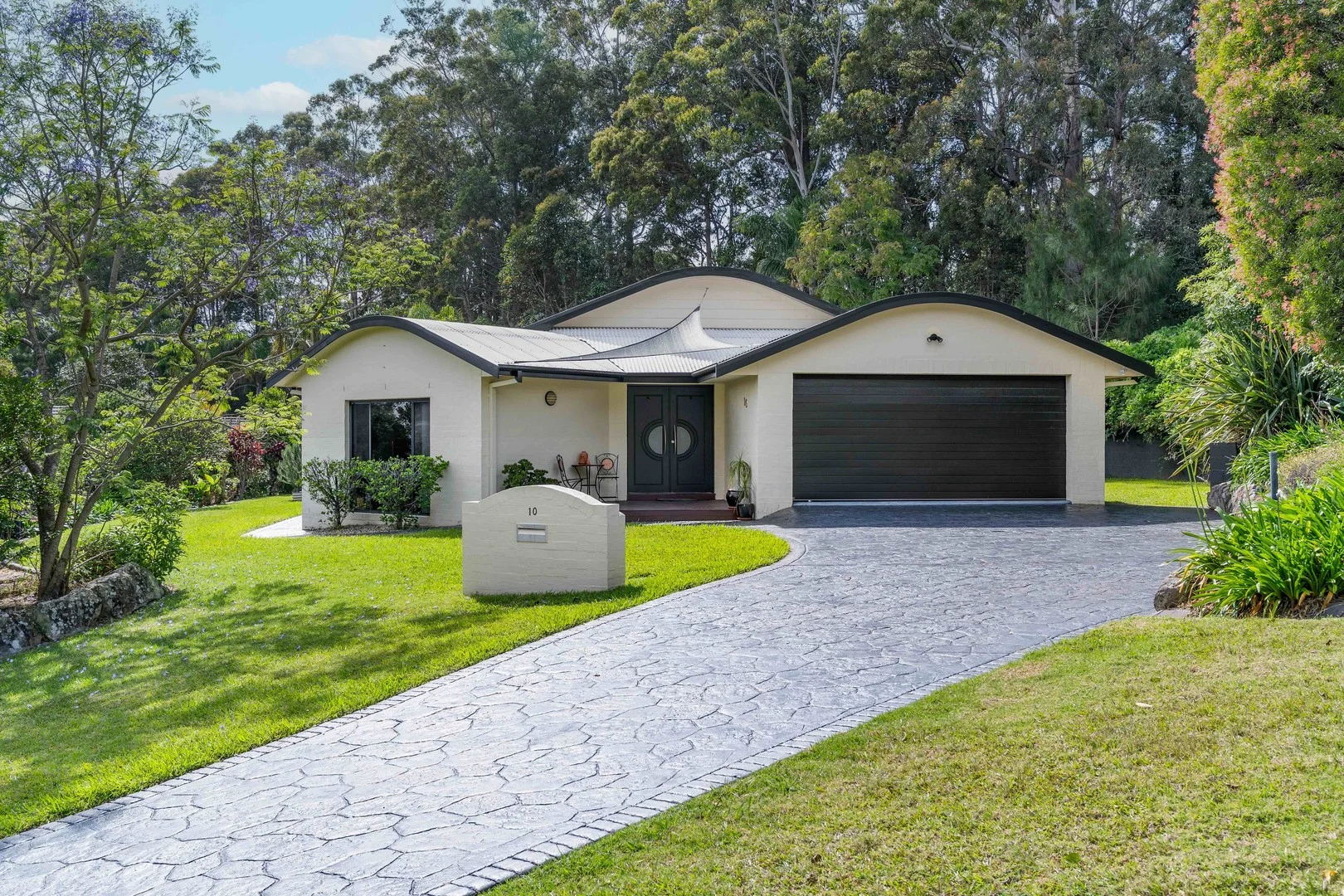 Additional image 2 of 10 Callemondah Close, Narrawallee NSW 2539