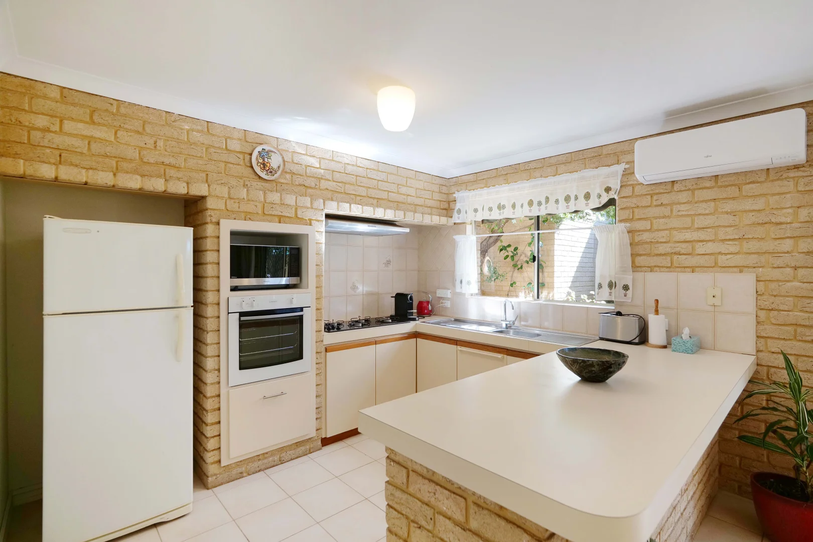 Additional image 3 of 3/38-40 Bower Street, Doubleview WA 6018