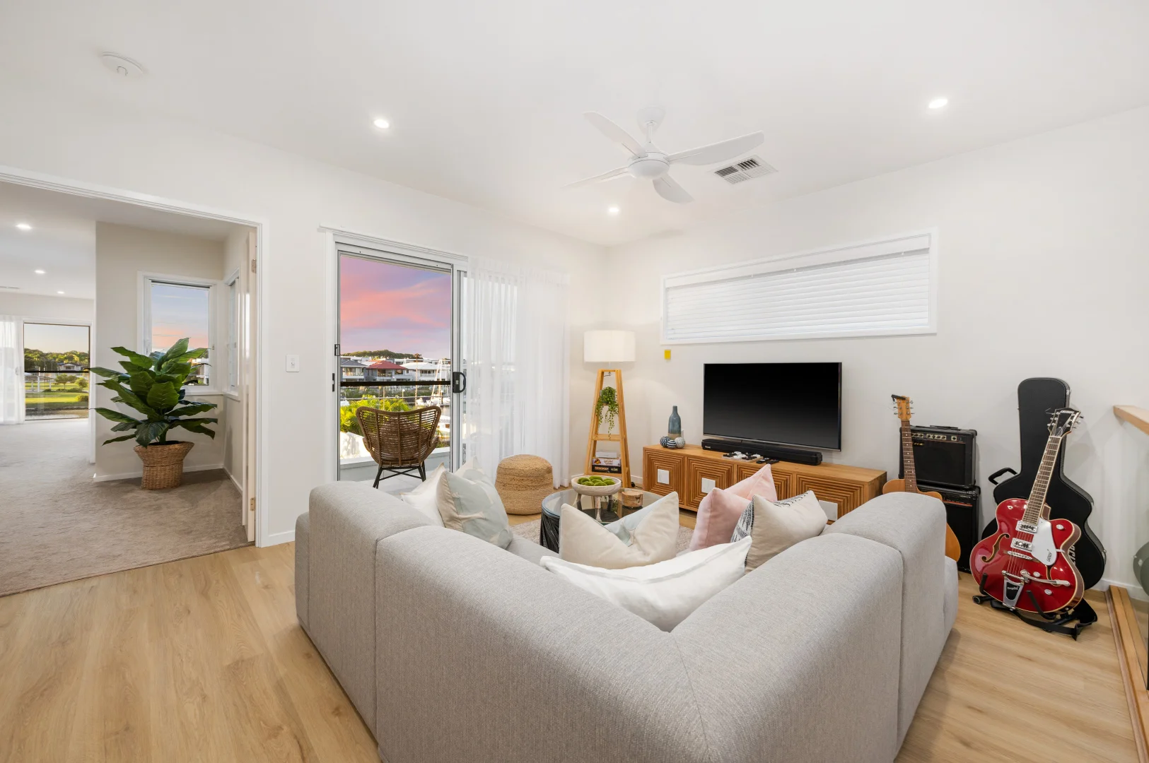 Additional image 14 of 41 North View Street, Hope Island QLD 4212