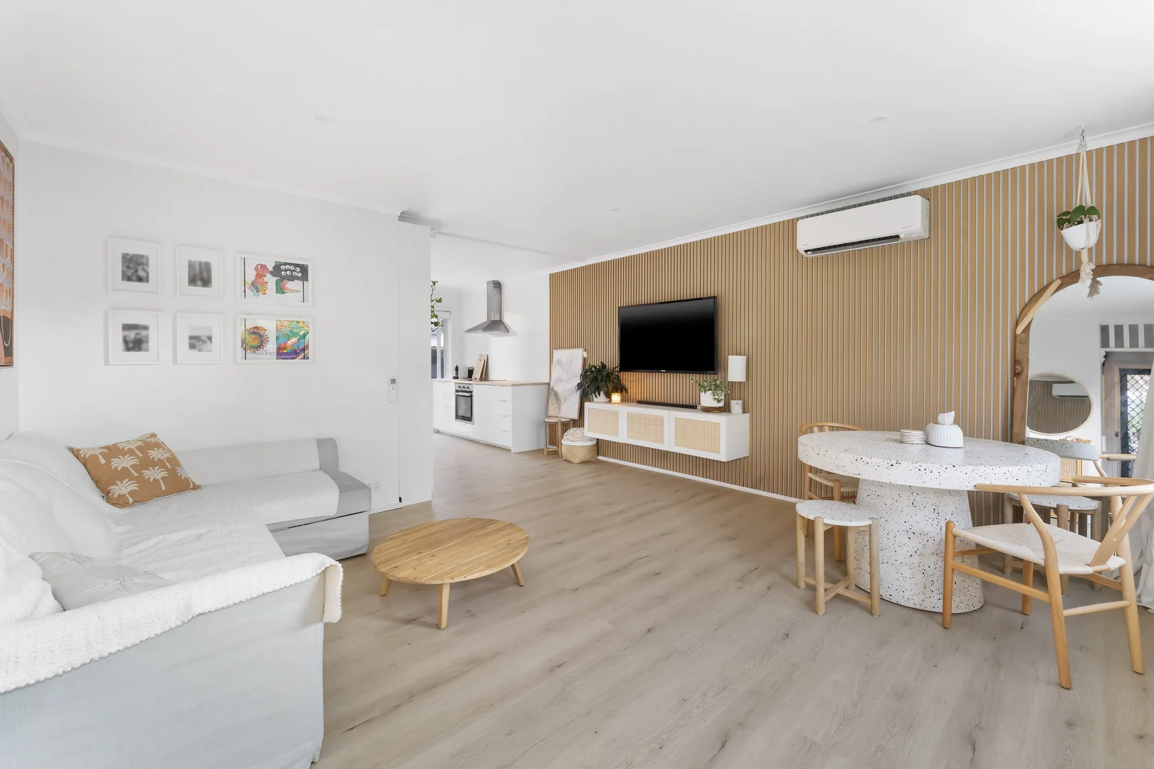 Additional image 4 of 2/262 Waiora Road, Macleod VIC 3085