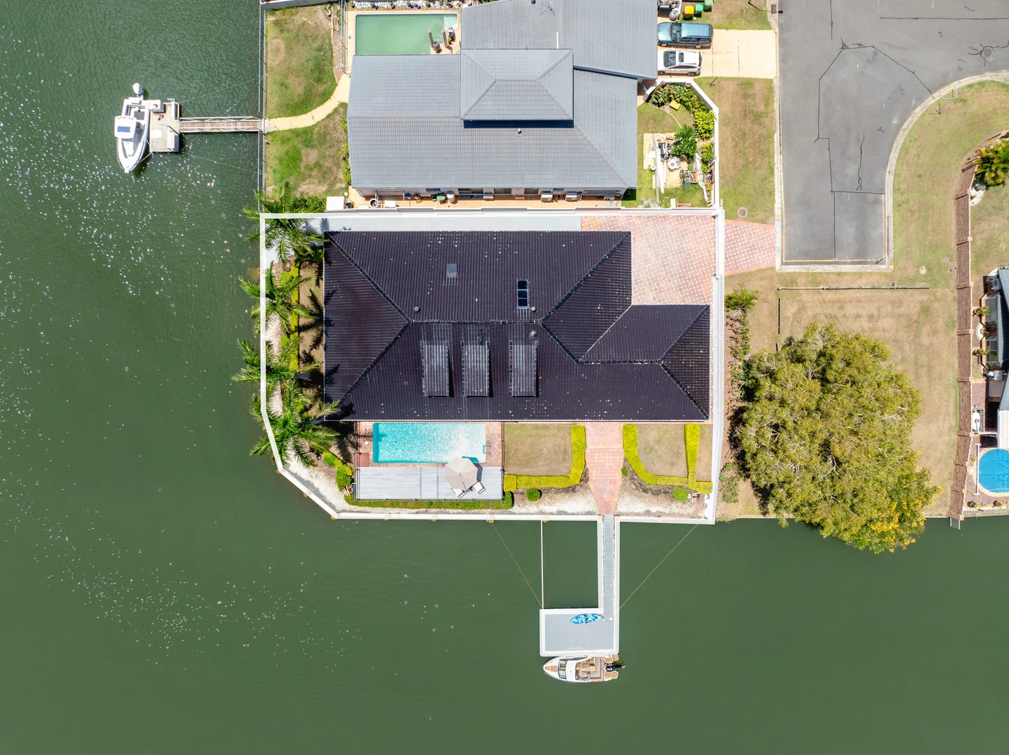 Additional image 7 of 18 Grand Canal Way, Runaway Bay QLD 4216