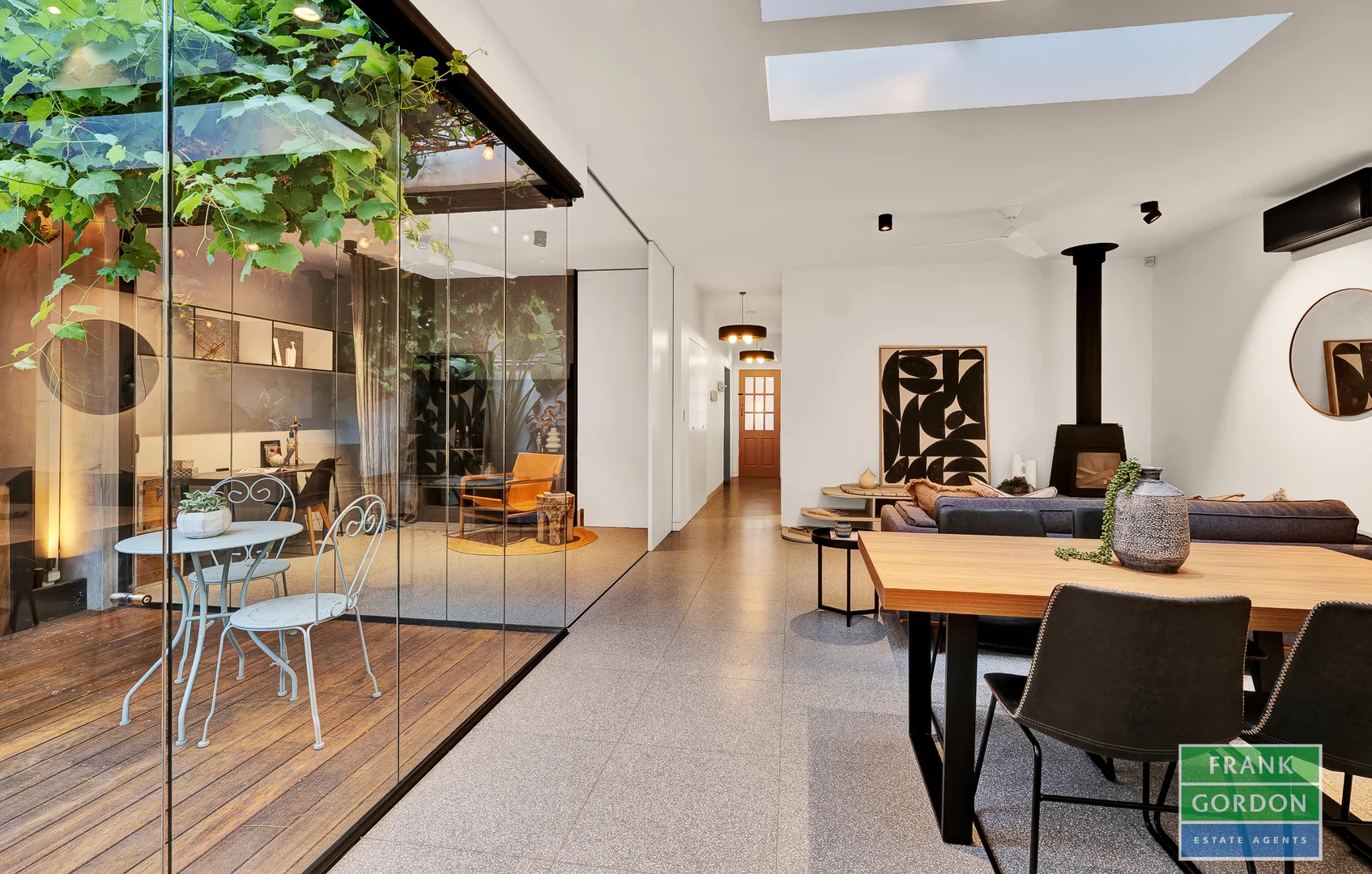 84 Raglan Street, Port Melbourne VIC 3207