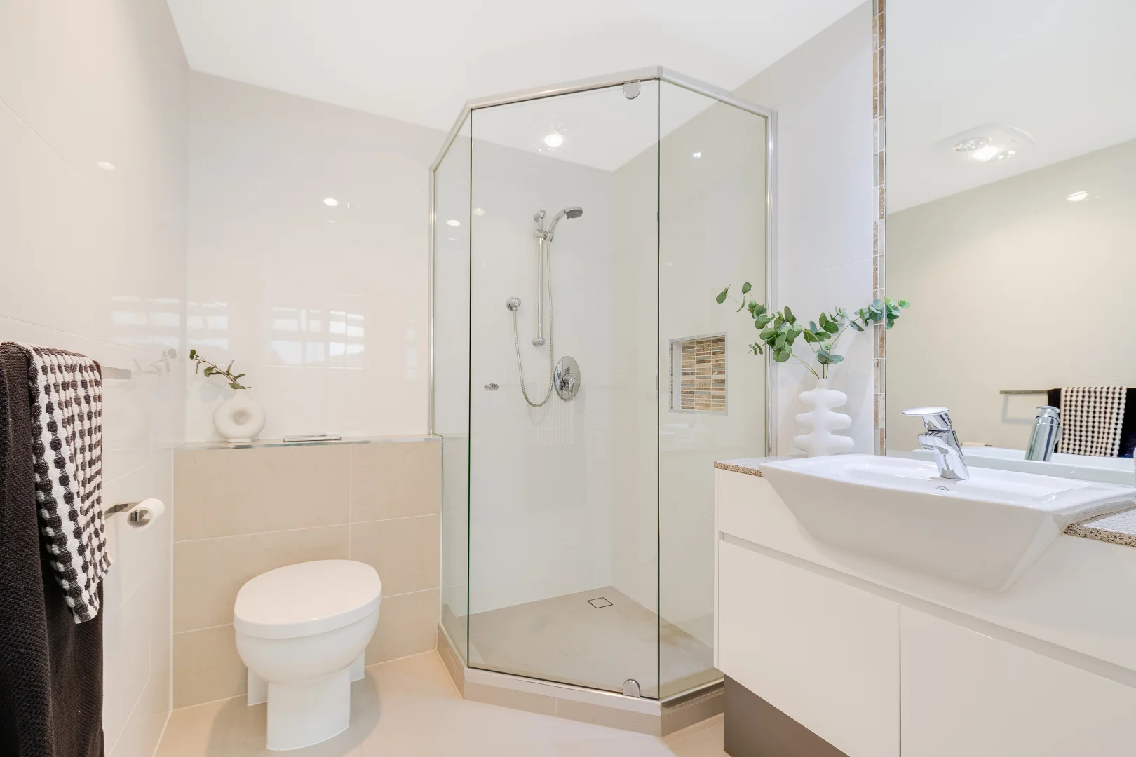 Additional image 29 of 1A Bay Street, Redland Bay QLD 4165