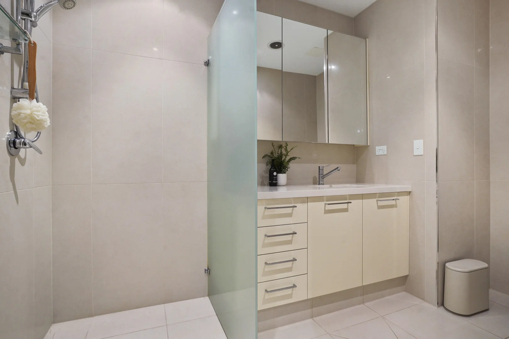 Additional image 28 of 15 Cullen Bay Crescent, Cullen Bay NT 0820