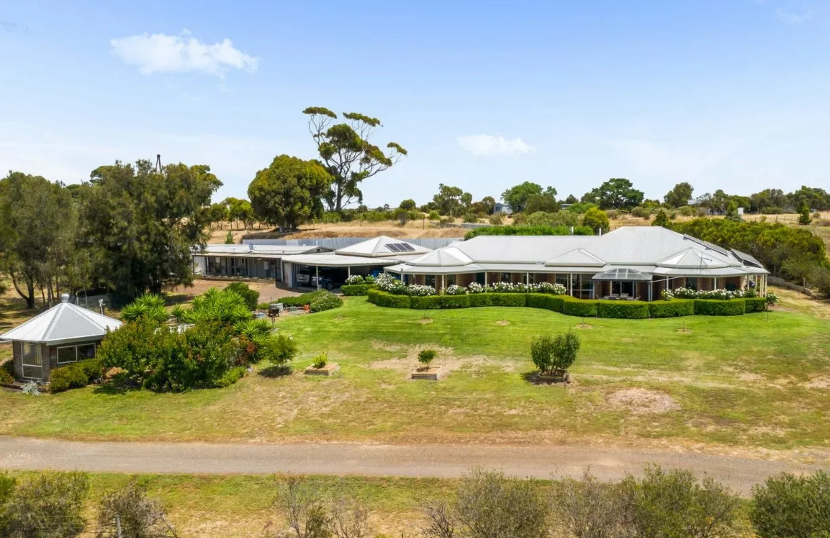 Additional image 20 of 295 Tower Hill Drive, Lovely Banks VIC 3213