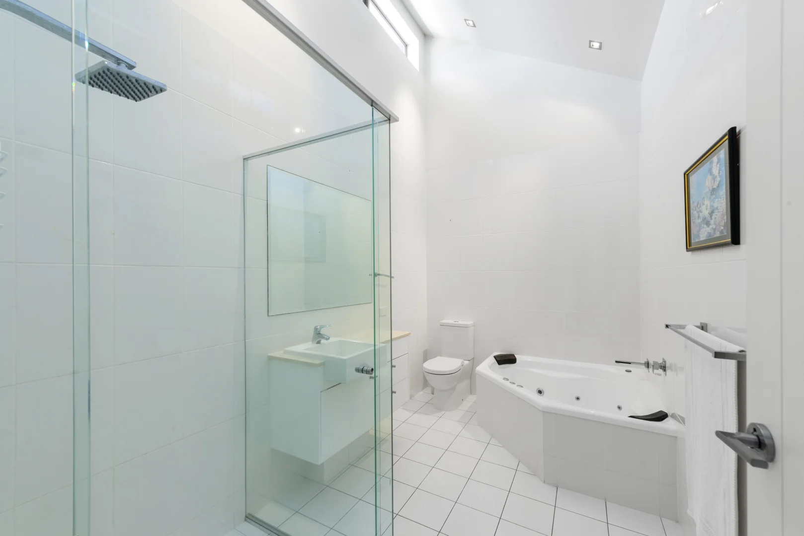 Additional image 17 of 5412 Bay Hill Terrace, Sanctuary Cove QLD 4212