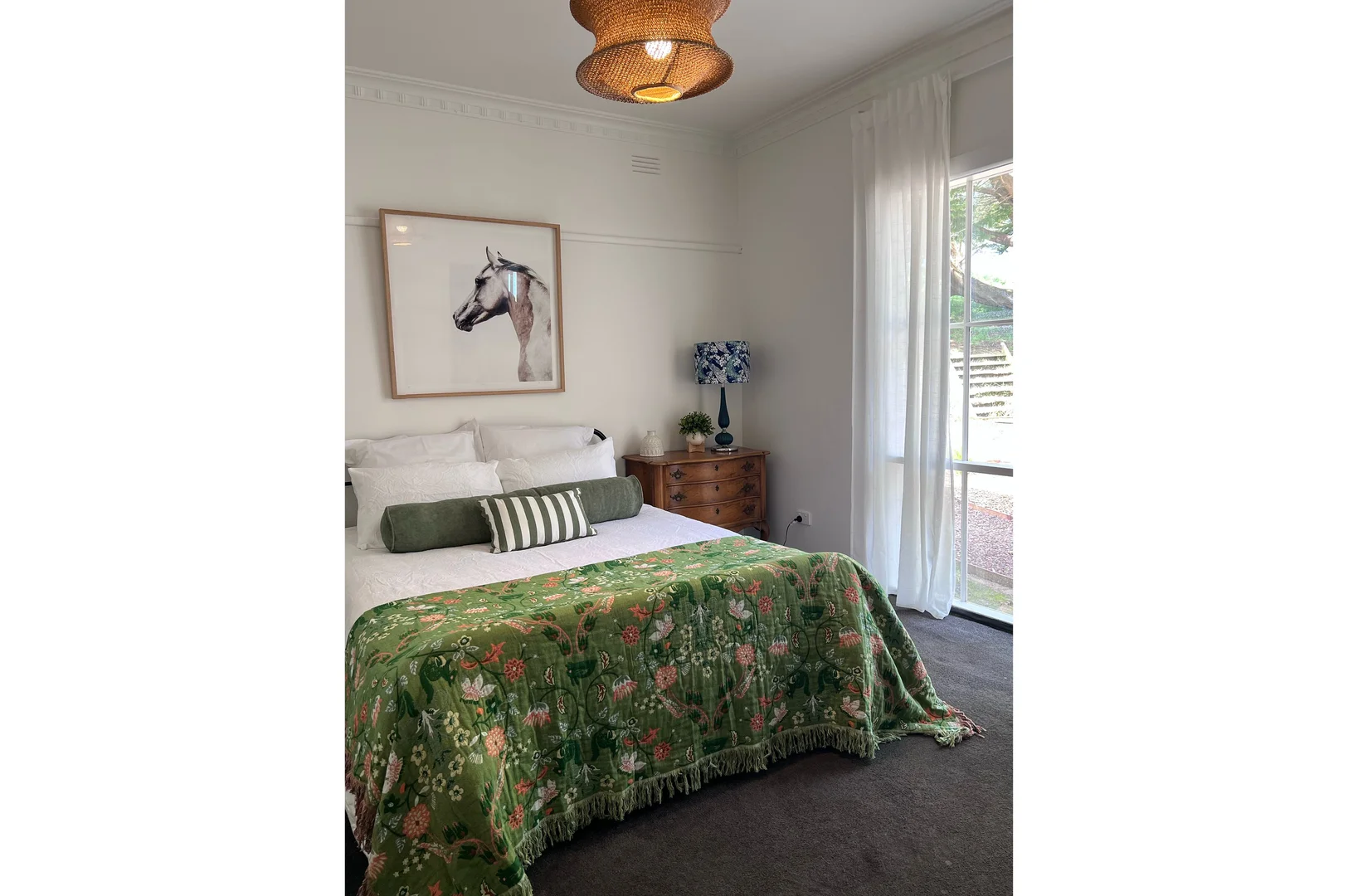 Additional image 16 of Foster VIC 3960