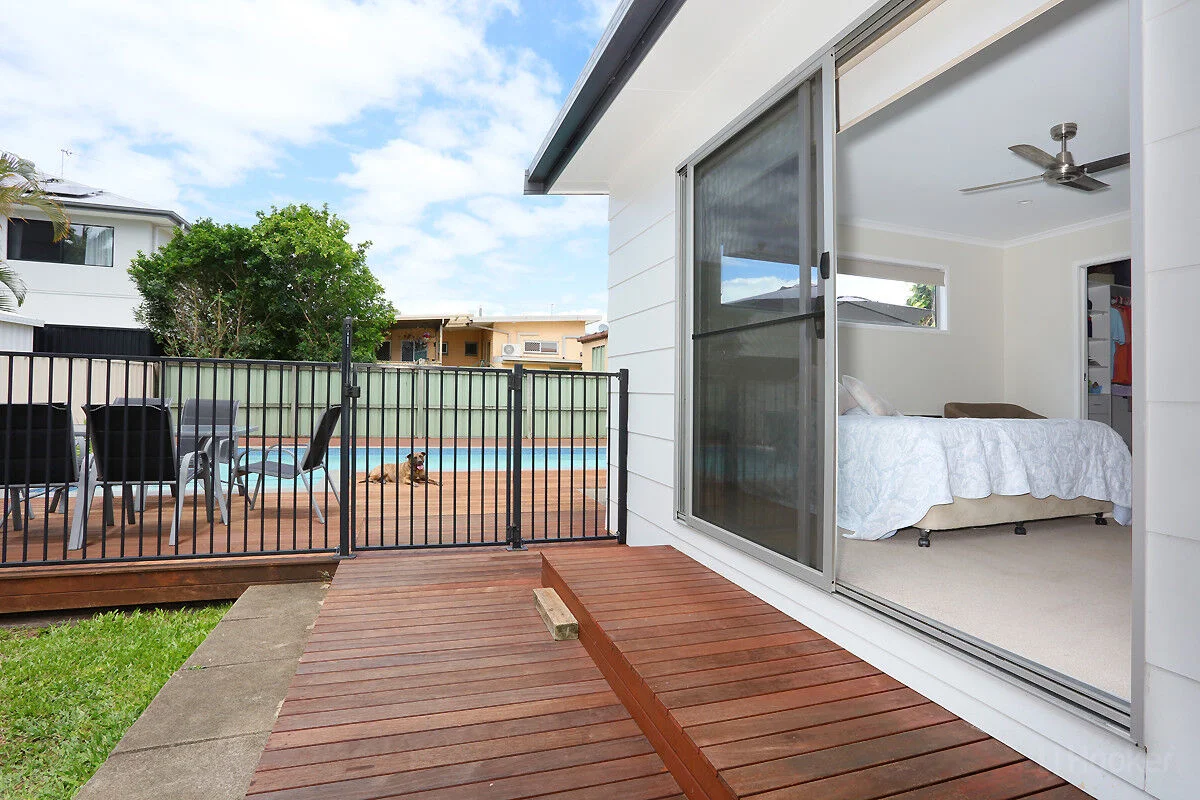 Additional image 17 of 8 Plover Avenue, Paradise Point QLD 4216