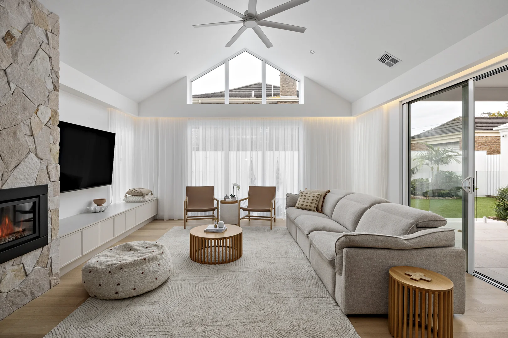 Additional image 8 of 9A Koornalla Crescent, Mount Eliza VIC 3930