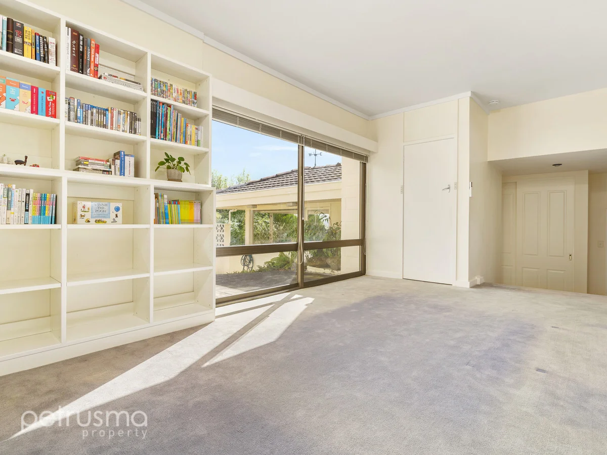 Additional image 9 of 302 Churchill Avenue, Sandy Bay TAS 7005