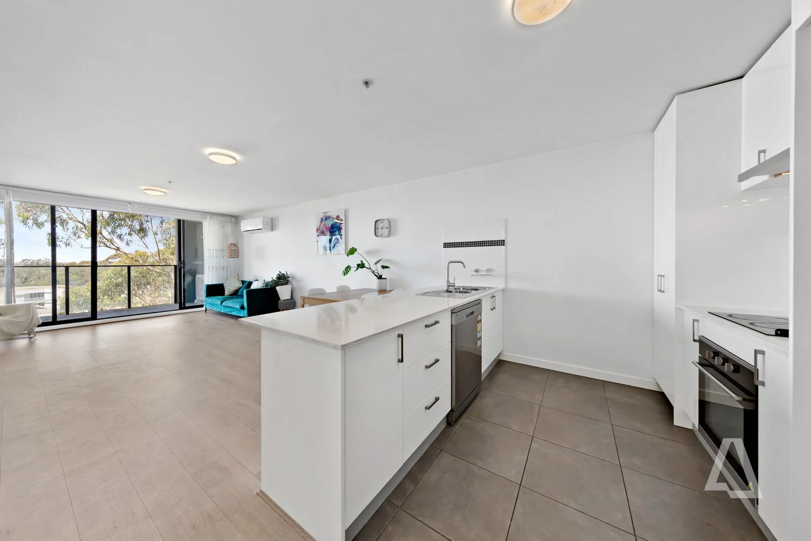 Additional image 6 of 401/117 Durham Road, Sunshine VIC 3020