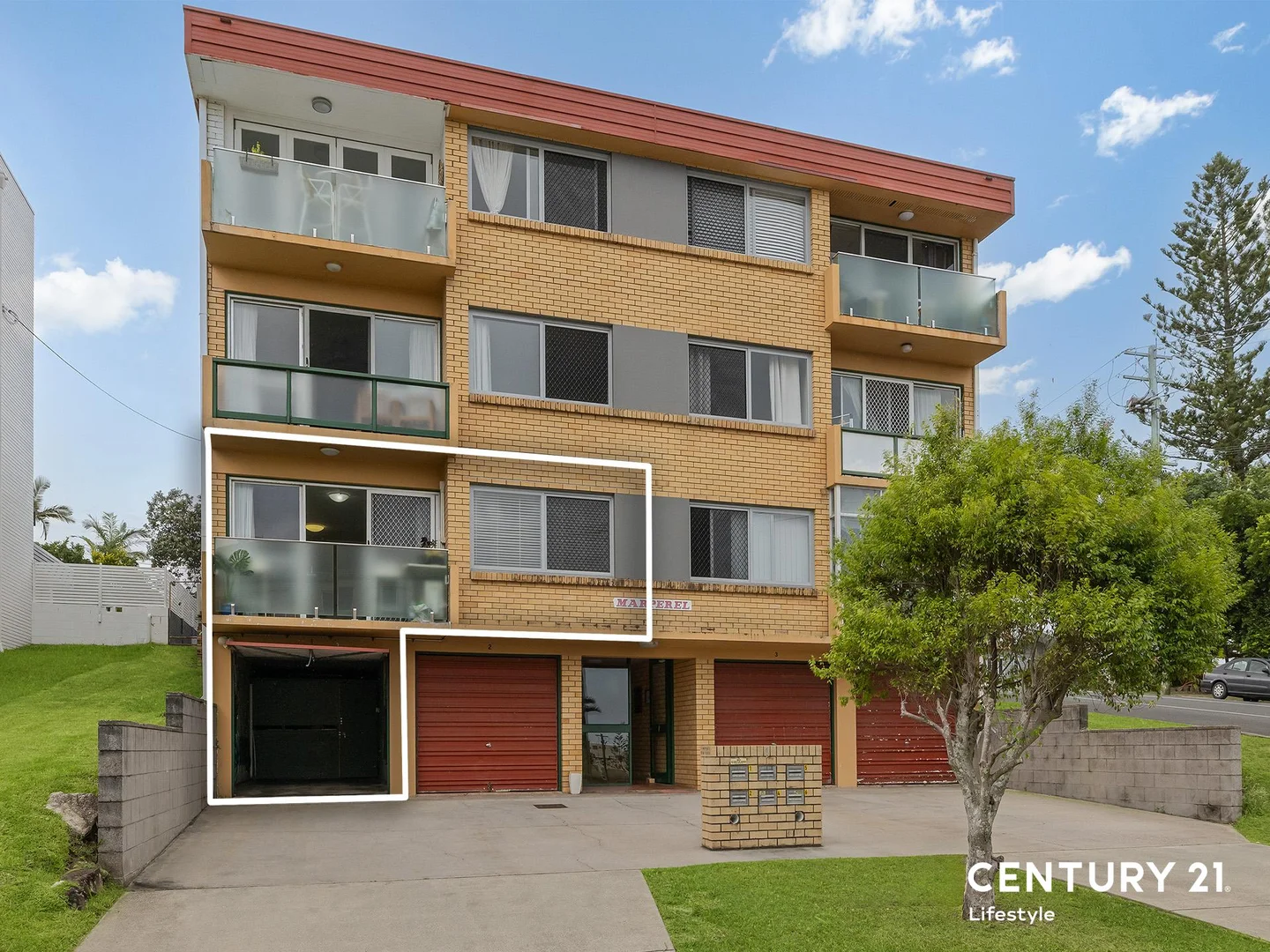 Additional image 11 of Unit 1 'Marperel' 1 Verney Street, Kings Beach QLD 4551