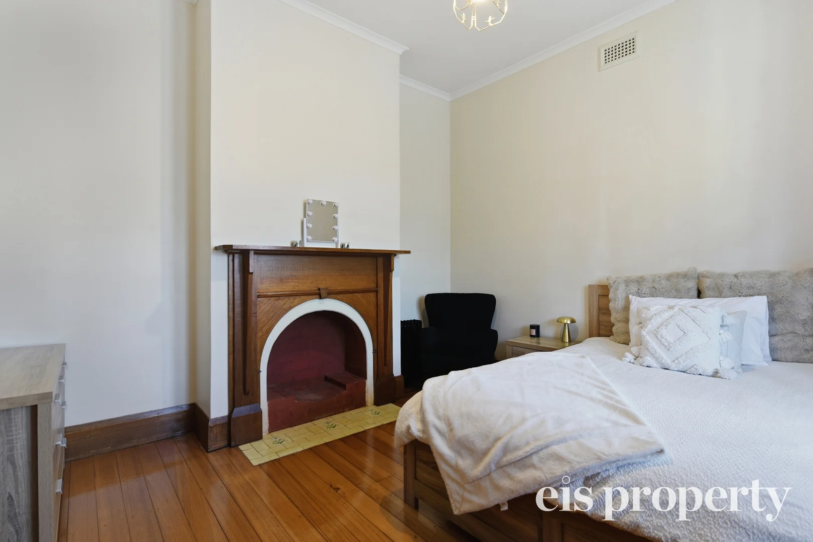 Additional image 12 of 35 Grosvenor Street, Sandy Bay TAS 7005