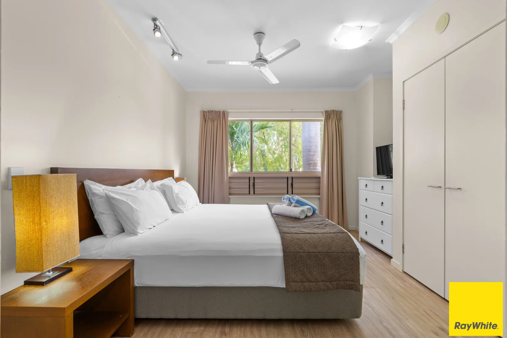 Additional image 8 of 835/49-63 Williams Esplanade, Palm Cove QLD 4879