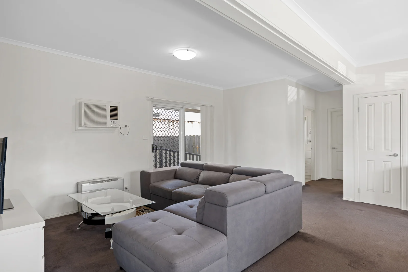 Additional image 5 of 1/639 Ballarat Road, Albion VIC 3020