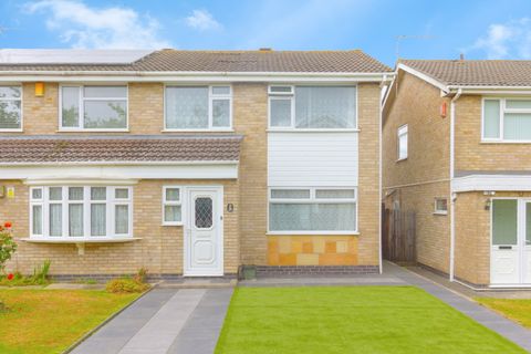 Somerfield Walk, Leicester, Leicestershire LE4