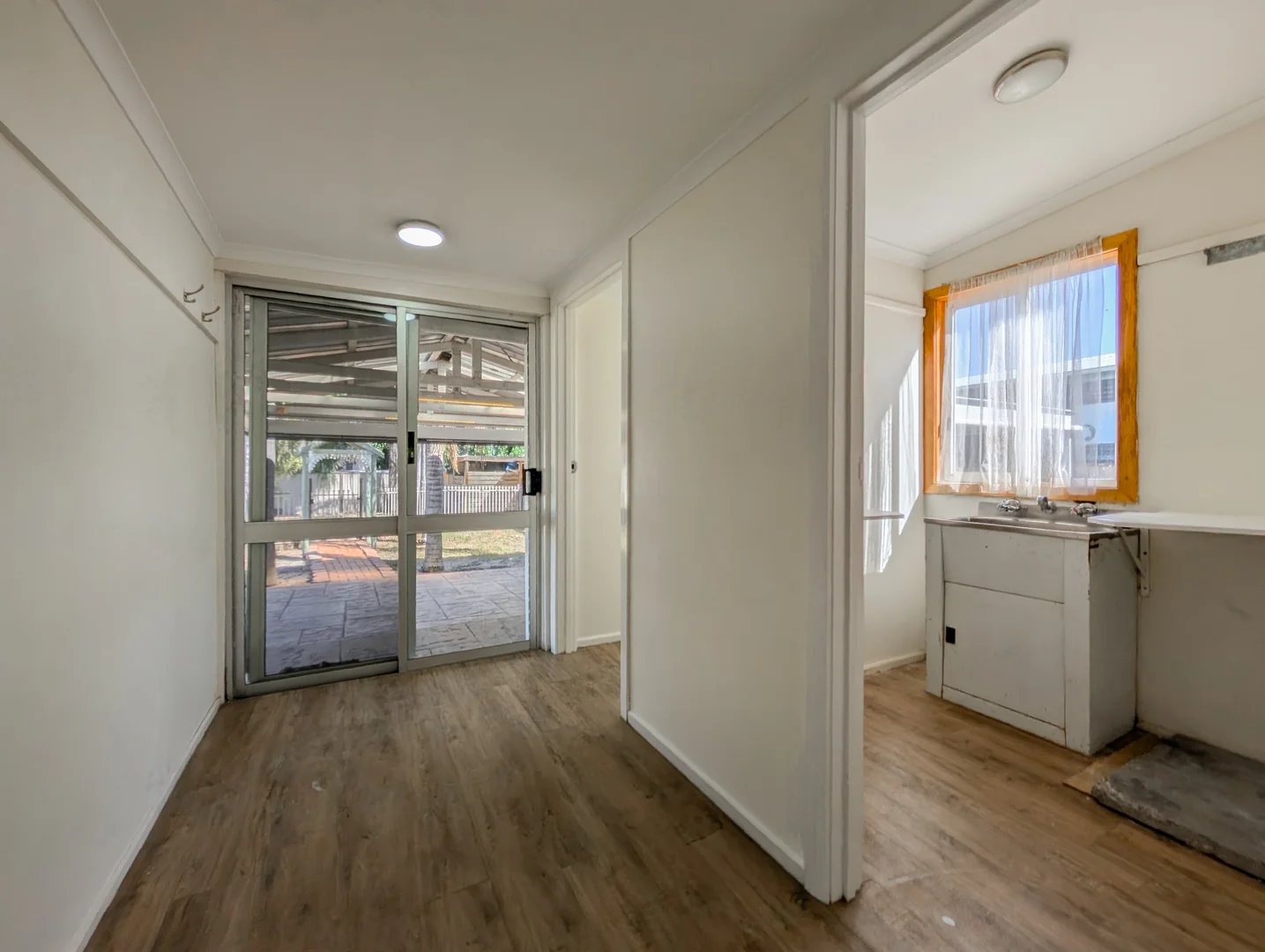 Additional image 20 of 12 El Alamein Avenue, Swan Hill VIC 3585