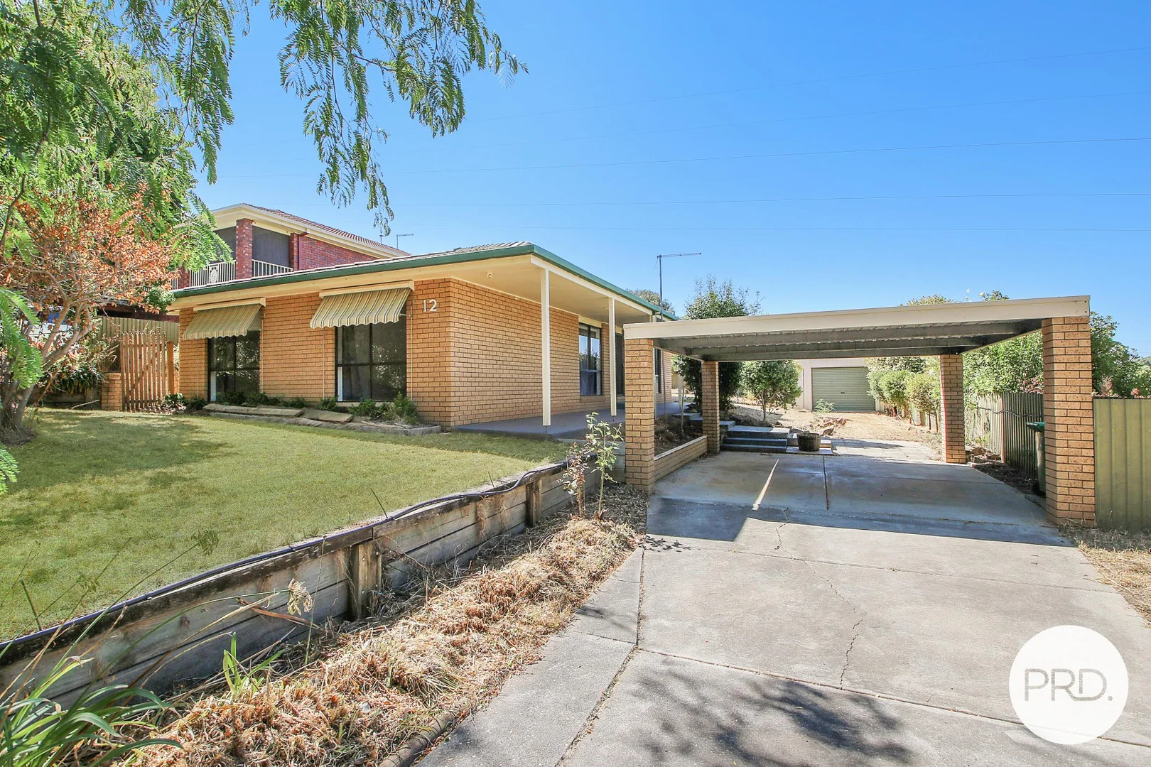 12 Mountain View Drive, Lavington NSW 2641