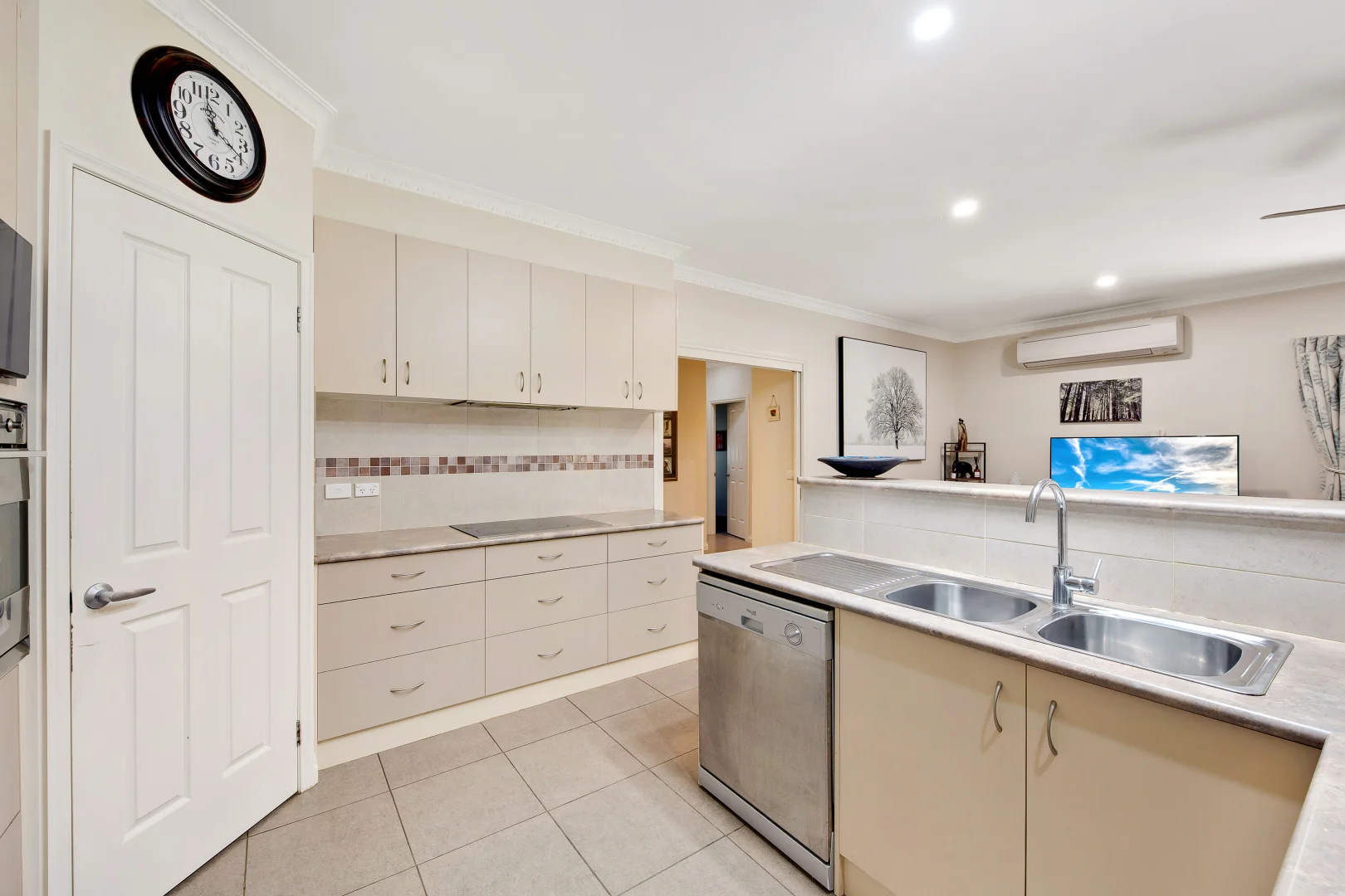 Additional image 6 of 4 Alexandra Court, Bright VIC 3741