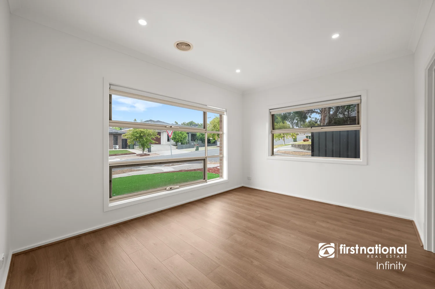 16 Brunton Drive, Mernda VIC 3754