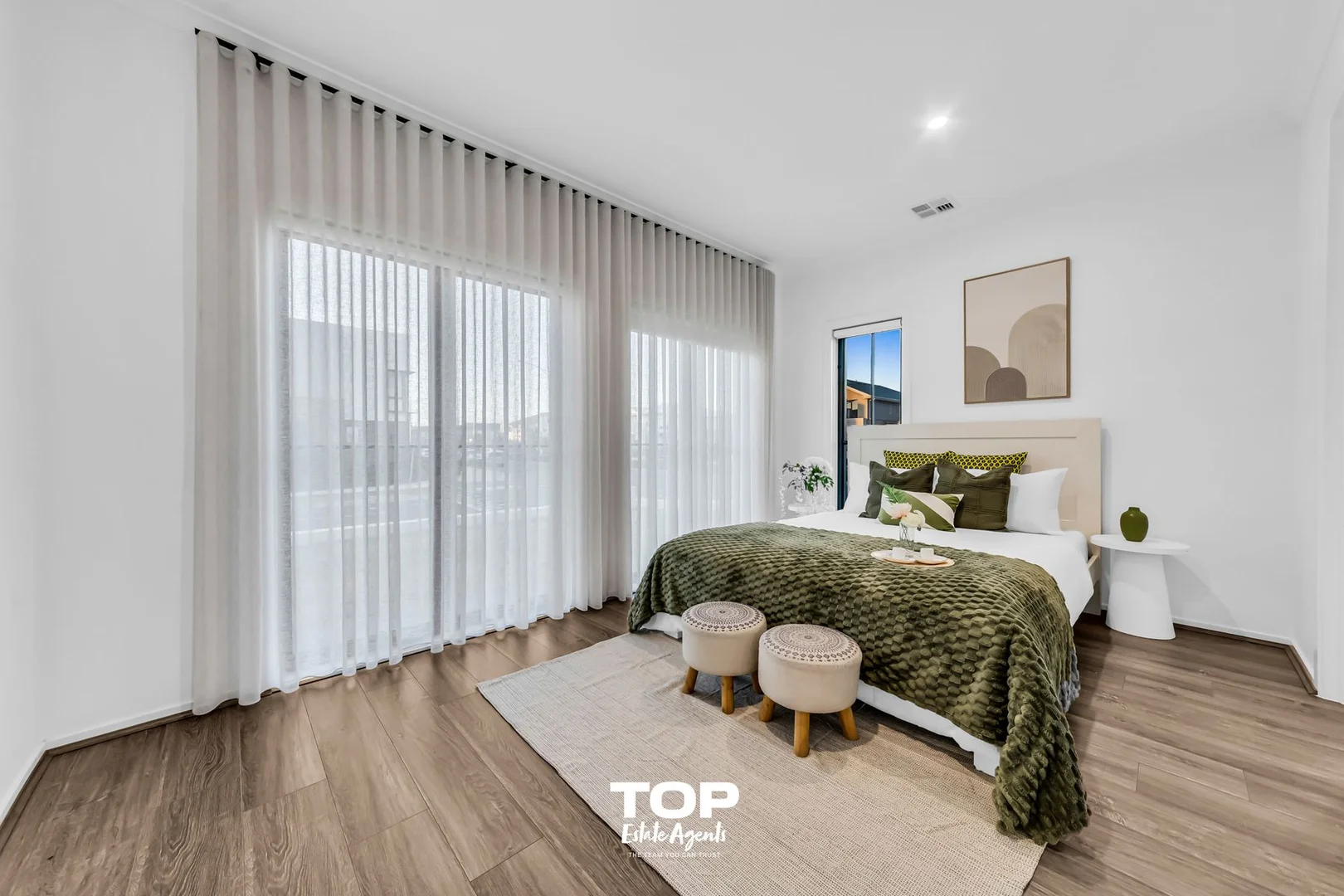 Additional image 20 of 184 Alexander Boulevard, Clyde North VIC 3978