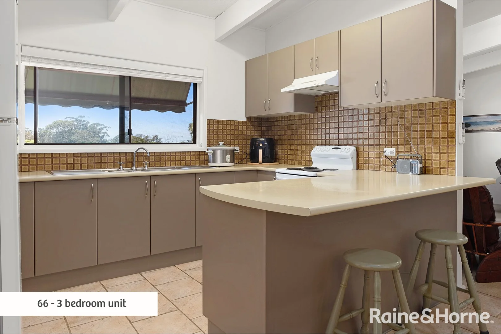 Additional image 5 of 66 & 66A Wyoming Avenue, Burrill Lake NSW 2539