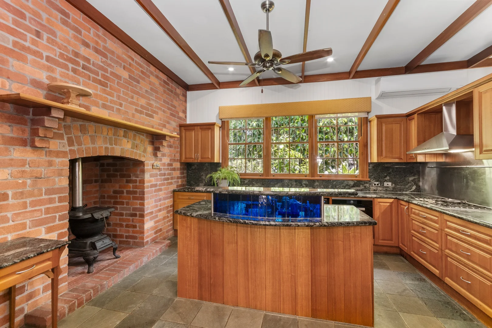 Additional image 12 of 40 Paxton Street, North Ward QLD 4810