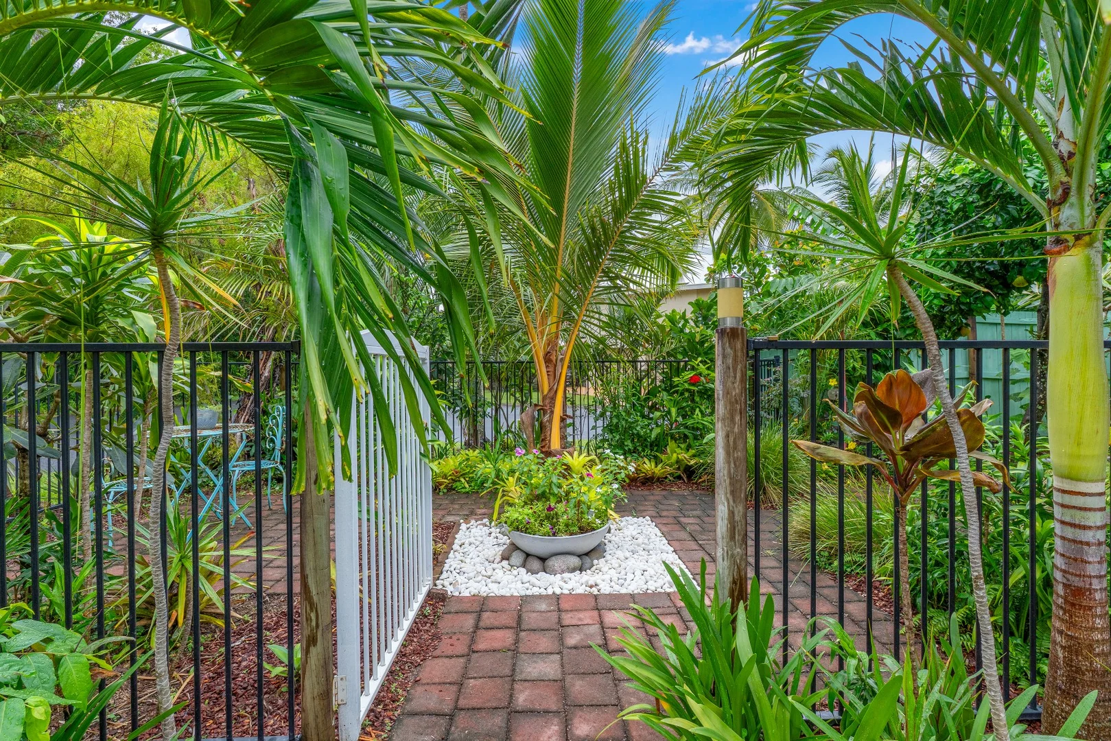 Additional image 32 of 11 Upolu Esplanade, Clifton Beach QLD 4879