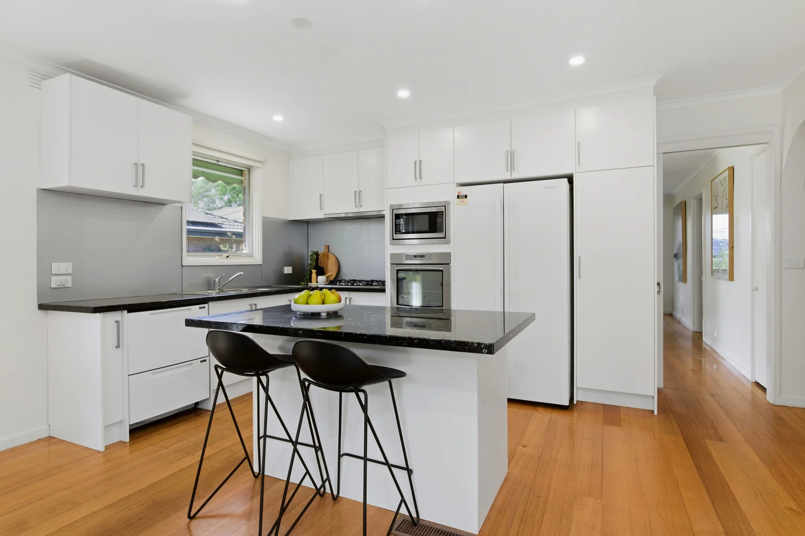 Additional image 2 of 2/37 Hopkins Street, McKinnon VIC 3204