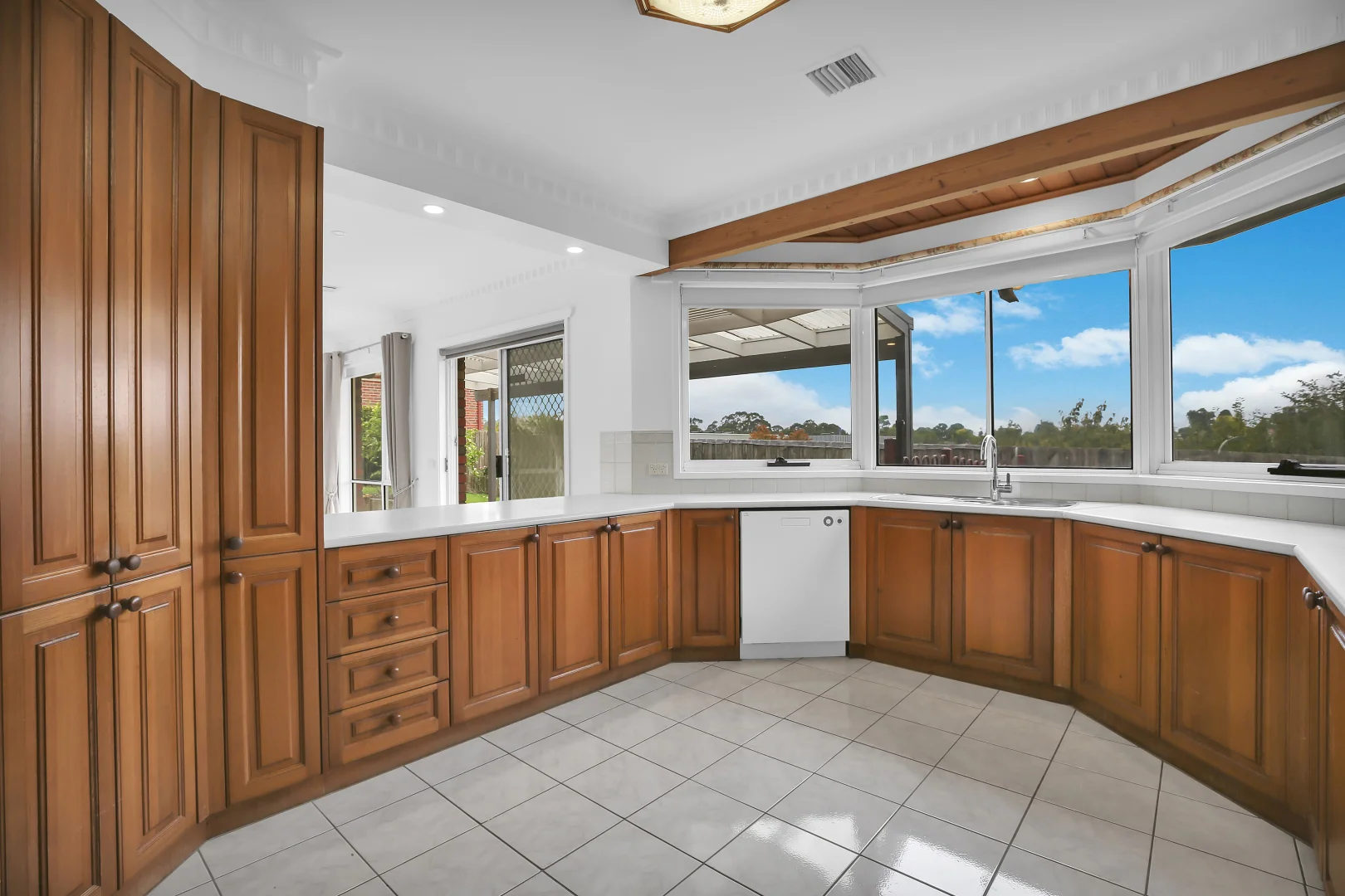 Additional image 3 of 11 Maple Way, Warragul VIC 3820