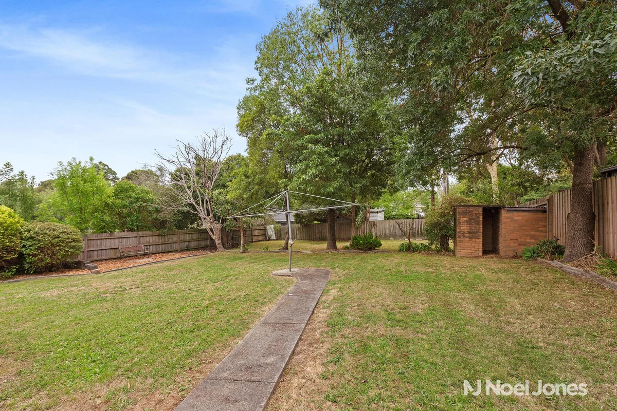 Additional image 13 of 17 Larnook Crescent, Mooroolbark VIC 3138