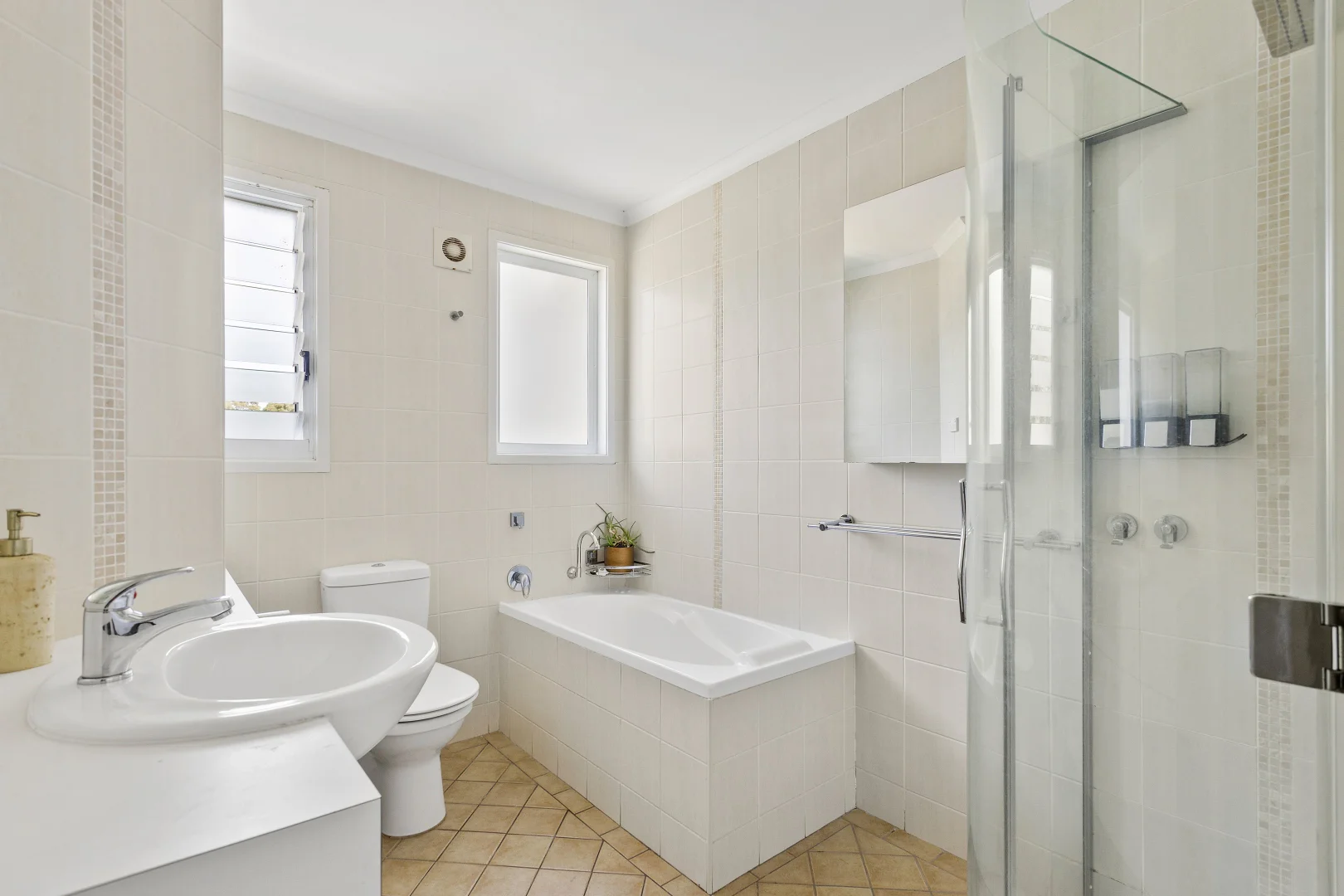 Additional image 8 of 45 Lachlan Crescent, St Georges Basin NSW 2540