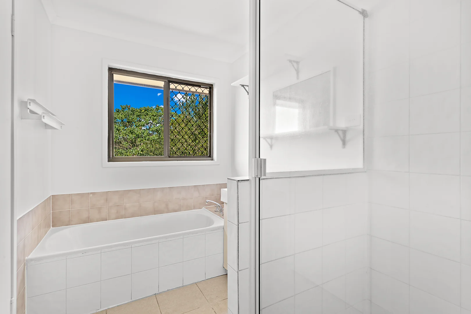 Additional image 11 of 5 Barnes Place, Cannonvale QLD 4802