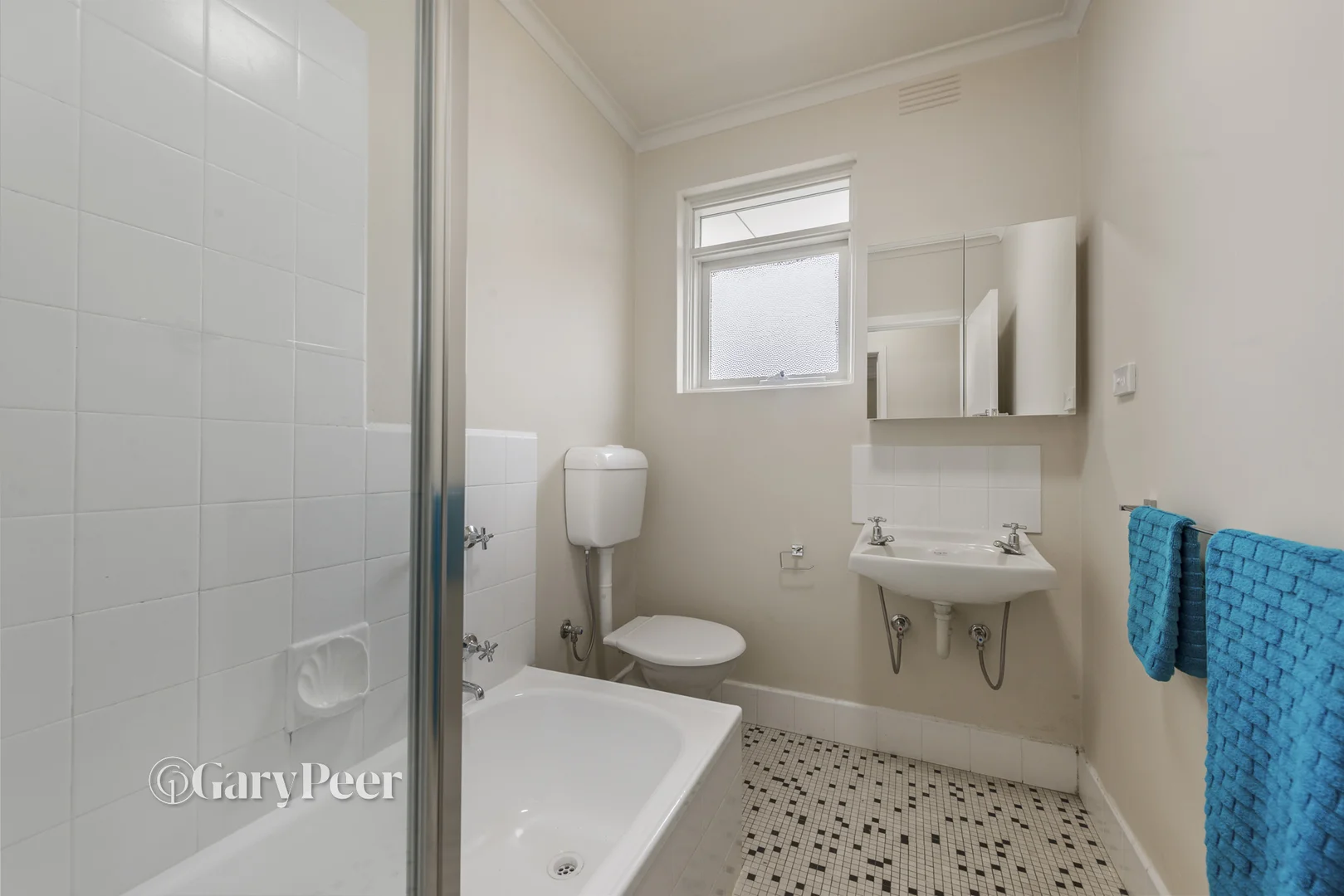 Additional image 9 of 9/27 Royal Avenue, Glen Huntly VIC 3163