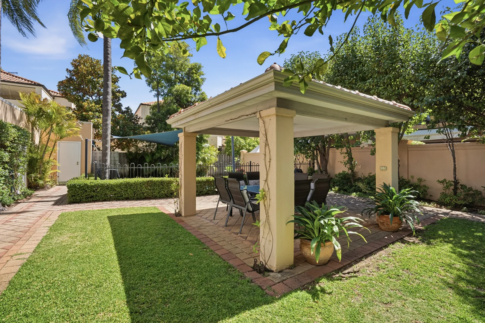 Additional image 19 of 2/61 Bay View Terrace, Claremont WA 6010